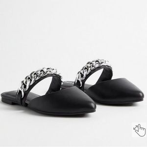 Torrid slip on chain mule